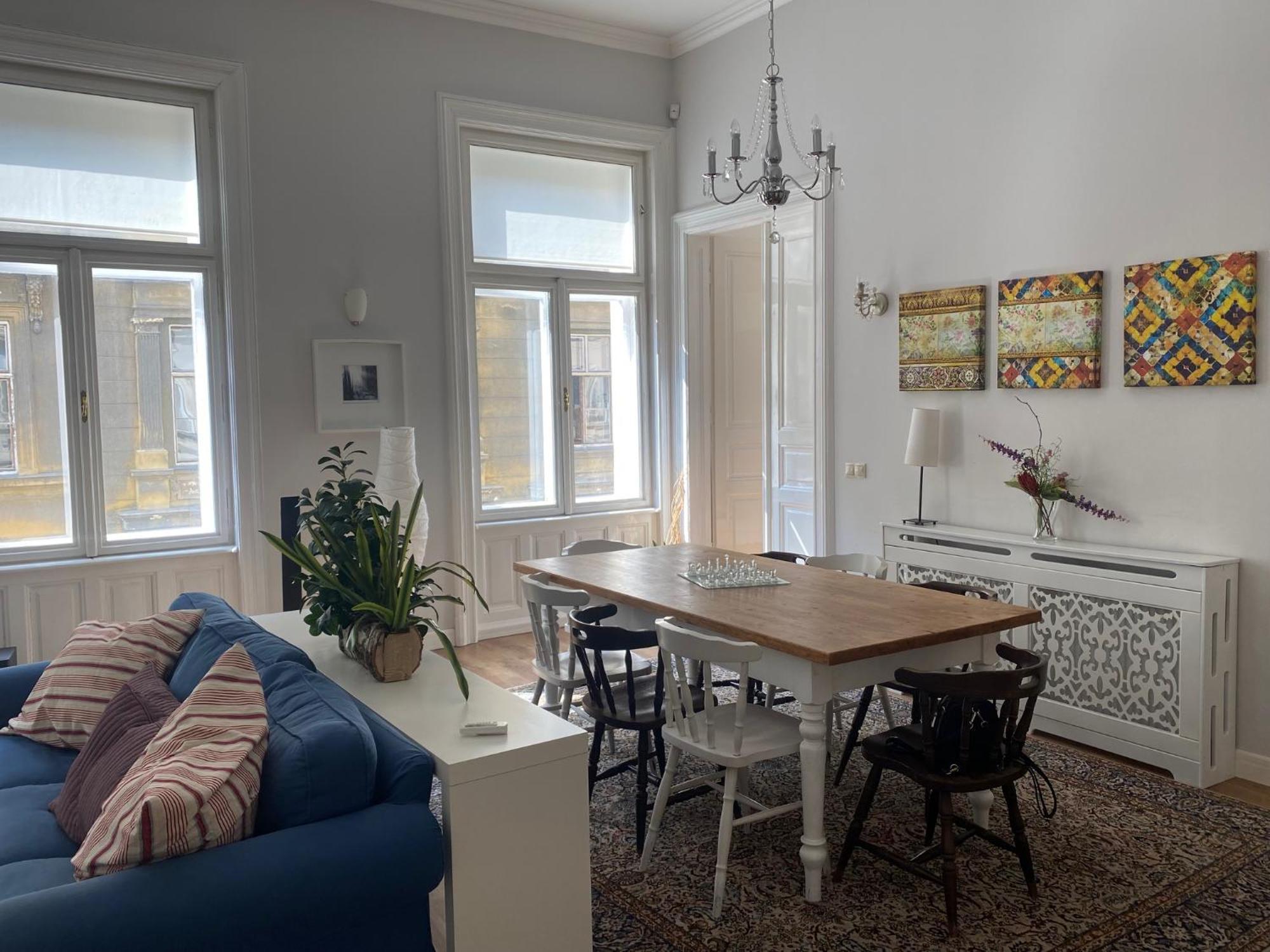 Urban Haven - 3 Beds, 3 Baths, Free Parking, Near Central Market Budapest Exterior photo